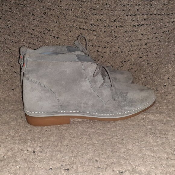HUSH PUPPIES-Cyra Catelyn Desert Boots-Light Gray Suede-Sz 13-Near Mint - Picture 4 of 7